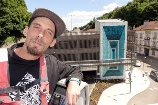 Astro-WONDER-BRUNETTE-#06